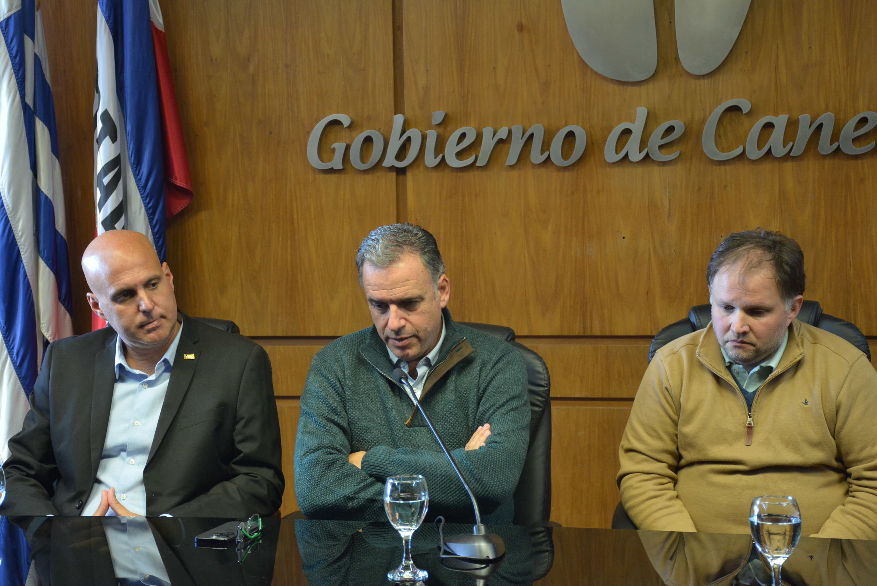 Intendencia y ADEOM Canelones firmaron acuerdo de actuación para el desarrollo del Programa de prevención de consumo de alcohol y otras drogas Intendencia y ADEOM Canelones firmaron acuerdo de actuación para el desarrollo del Programa de prevención de consumo de alcohol y otras drogas