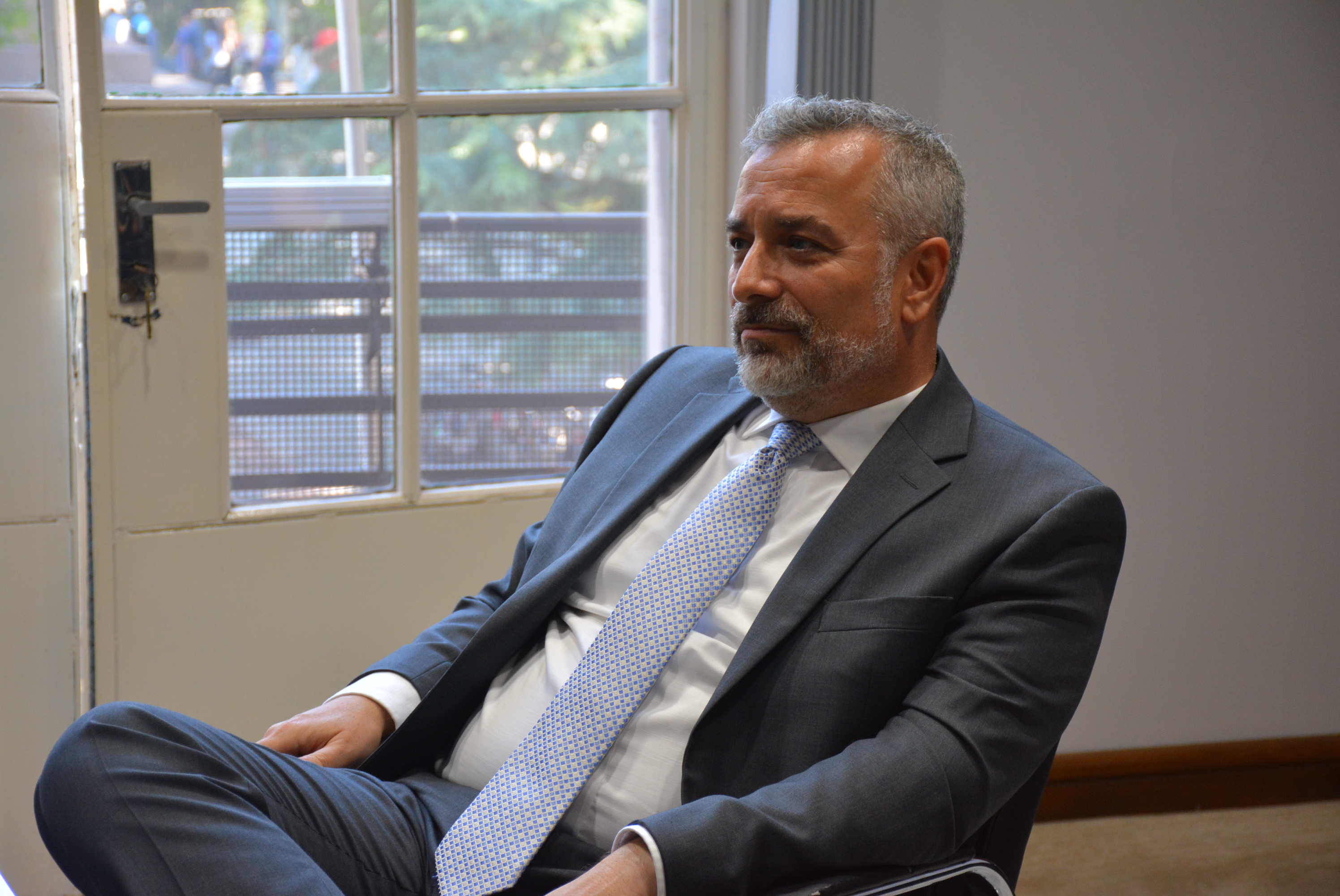 El Encargado de Negocios de la Embajada de Estados Unidos en Uruguay, Karl Rios, en reunión de trabajo con el Intendente de Canelones, Yamandú Orsi El Encargado de Negocios de la Embajada de Estados Unidos en Uruguay, Karl Rios, en reunión de trabajo con el Intendente de Canelones, Yamandú Orsi