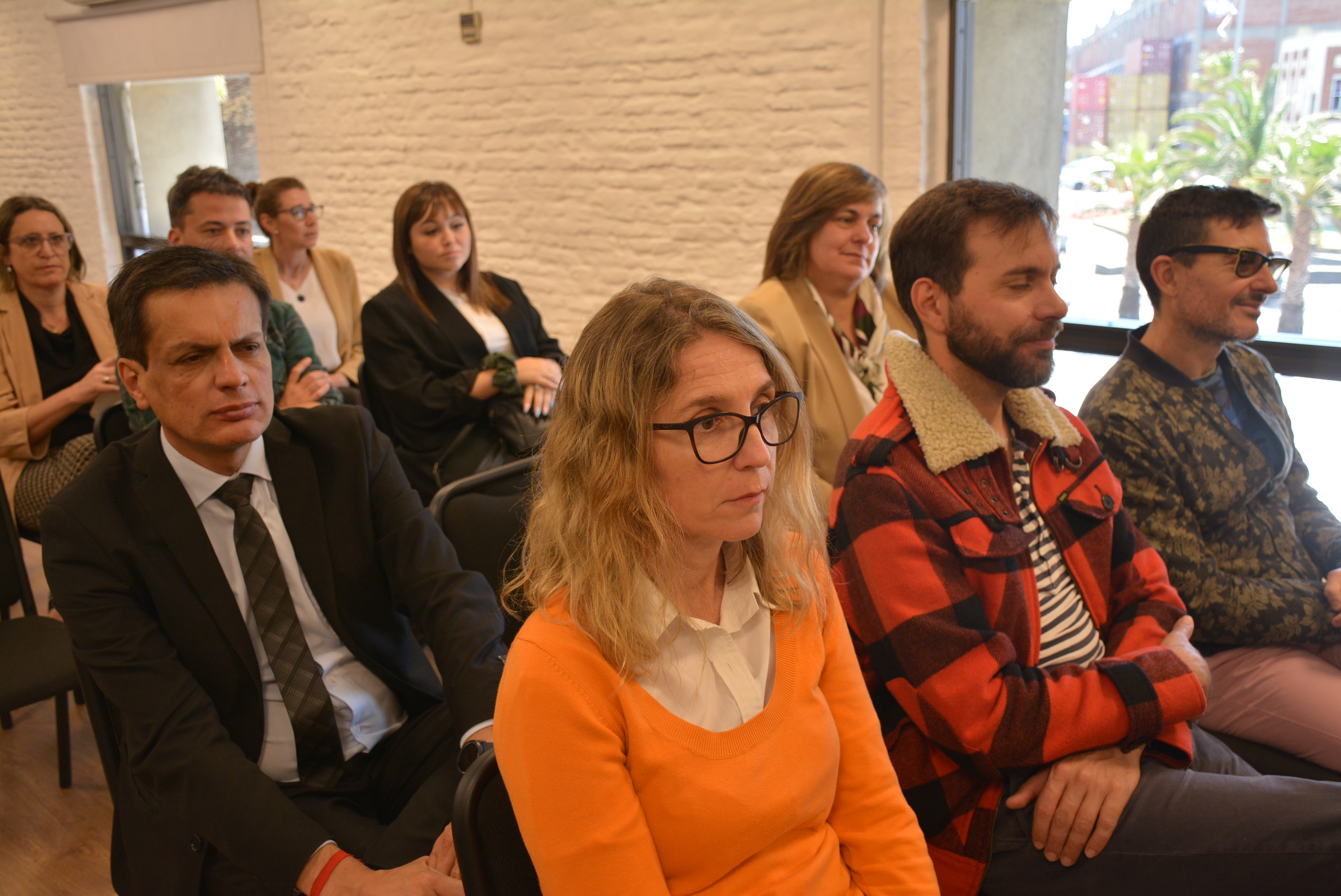 Público presente en el lanzamiento de la 1ª edición de la Fiesta de la Capital de la Uva y el Vino Público presente en el lanzamiento de la 1ª edición de la Fiesta de la Capital de la Uva y el Vino