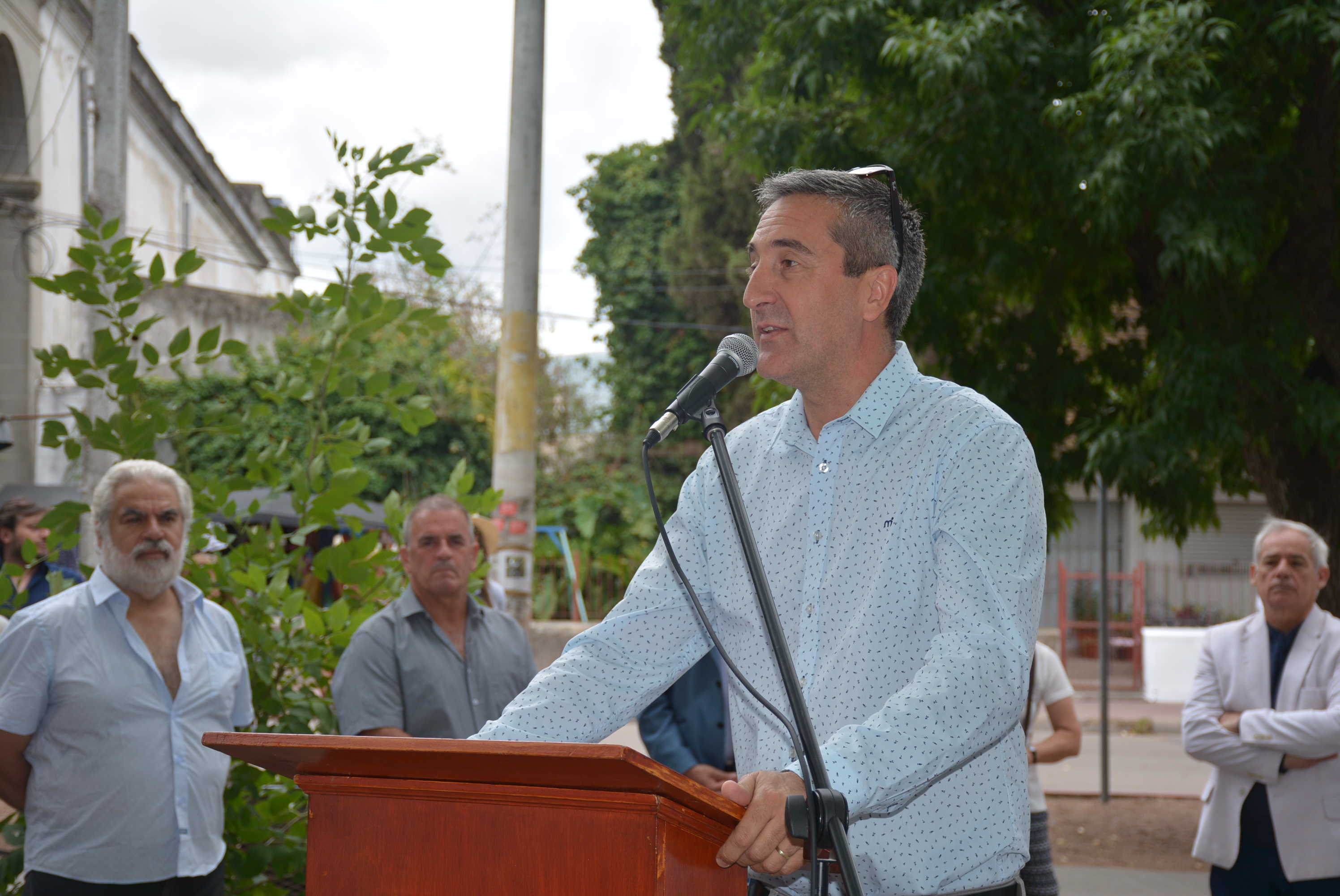 Alcalde de Santa Lucía, Leonardo Mollo, en la celebración del 240° aniversario de dicha ciudad Alcalde de Santa Lucía, Leonardo Mollo, en la celebración del 240° aniversario de dicha ciudad.