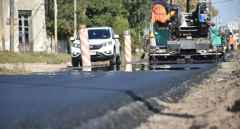 Obras de rehabilitación vial en Luis Alberto de Herrera - Municipio de Pando Obras de rehabilitación vial en Luis Alberto de Herrera - Municipio de Pando