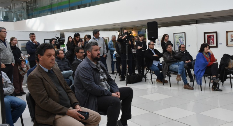 Público presente en el evento Público presente en el evento