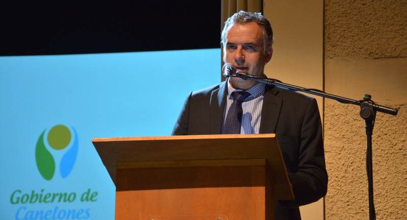 Homenaje a funcionarios y funcionarias municipales por sus 25, 30, 40 y 50 años de labor en el Complejo Cultural Politeama Homenaje a funcionarios y funcionarias municipales por sus 25, 30, 40 y 50 años de labor en el Complejo Cultural Politeama