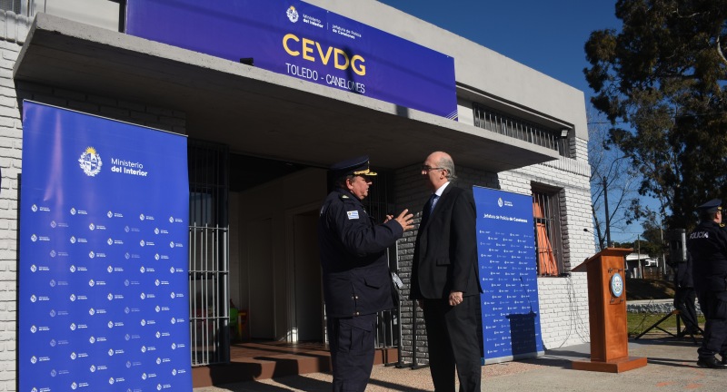 Se inauguró en Toledo la Unidad Policial Especializada en Violencia Doméstica y de Género Se inauguró en Toledo la Unidad Policial Especializada en Violencia Doméstica y de Género