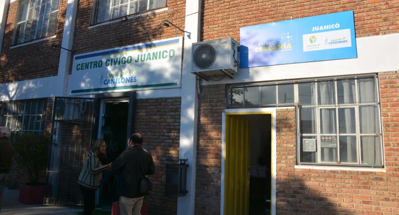La Intendencia de Canelones y el Correo Uruguayo inauguraron un nuevo Centro de Cercanía en Juanicó La Intendencia de Canelones y el Correo Uruguayo inauguraron un nuevo Centro de Cercanía en Juanicó