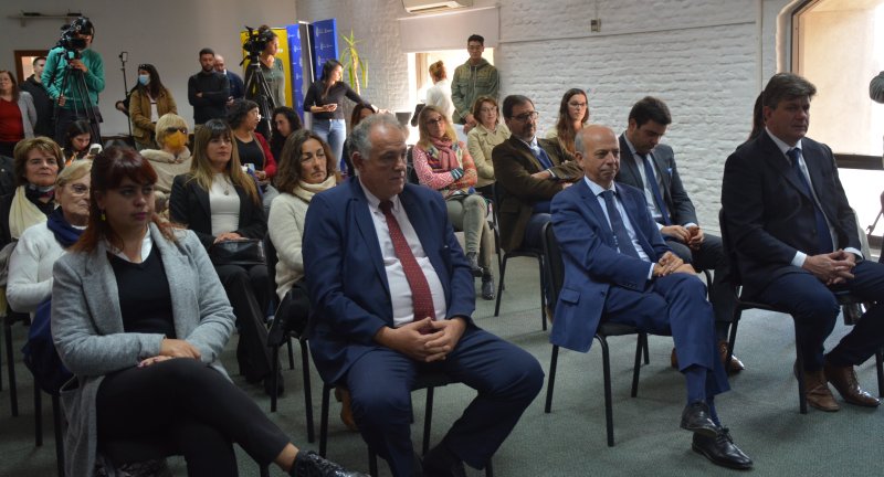 Público presente en el lanzamiento de la 111° edición de las Fiestas Mayas en la Sala Horacio Arredondo del Ministerio de Turismo Público presente en el lanzamiento de la 111° edición de las Fiestas Mayas en la Sala Horacio Arredondo del Ministerio de Turismo