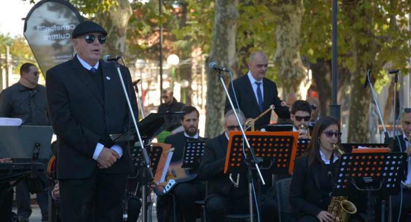 Orquesta Municipal de Canelones en la conmemoración de los 209° aniversario de la Instalación del Primer Gobierno Patrio Orquesta Municipal de Canelones en la conmemoración de los 209° aniversario de la Instalación del Primer Gobierno Patrio