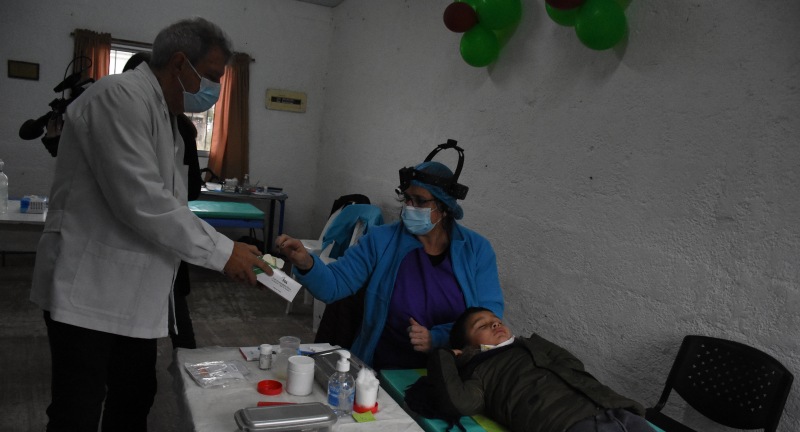 Niños y niñas recibieron atención odontológica en el barrio Villa Felicidad de Progreso Niños y niñas recibieron atención odontológica en el barrio Villa Felicidad de Progreso