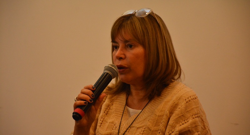 La Directora General de Desarrollo Humano del Gobierno de Canelones, Gabriela Garrido, en el lanzamiento de la edición 2022 del programa 1000 Días de Igualdad realizado en la Sala Beto Satragni del Complejo Cultural Politeama,Teatro Atahualpa del Cioppo  