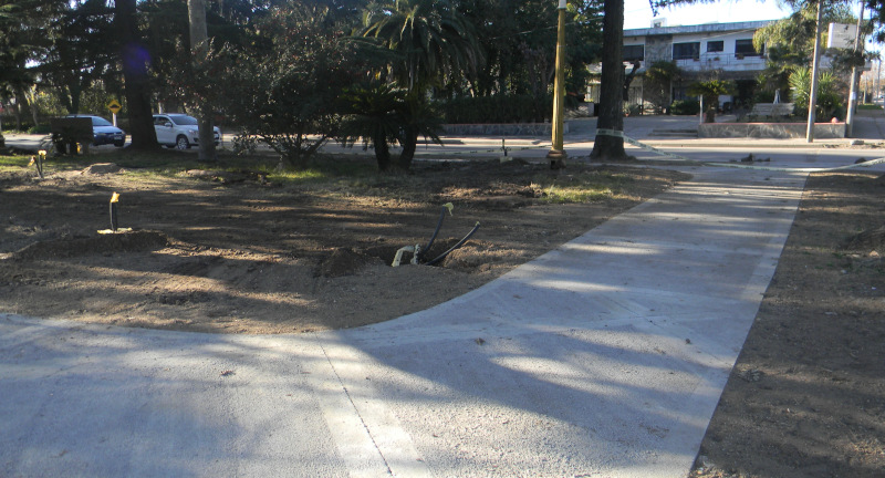 Se ejecutan obras de reacondicionamiento en plazoleta Legnani-Clavarino de Santa Lucía Se ejecutan obras de reacondicionamiento en plazoleta Legnani-Clavarino de Santa Lucía