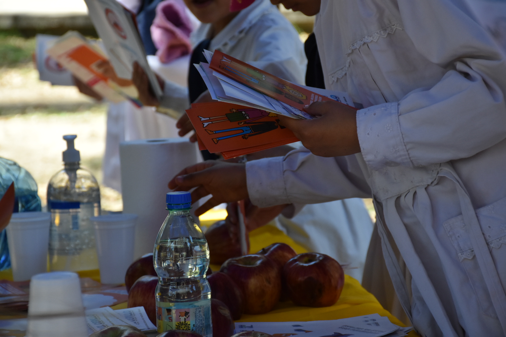 El Derecho a una alimentación saludable es contemplado en la Convención de los Derechos de Niños, Niñas y Adolescentes El Derecho a una alimentación saludable es contemplado en la Convención de los Derechos de Niños, Niñas y Adolescentes