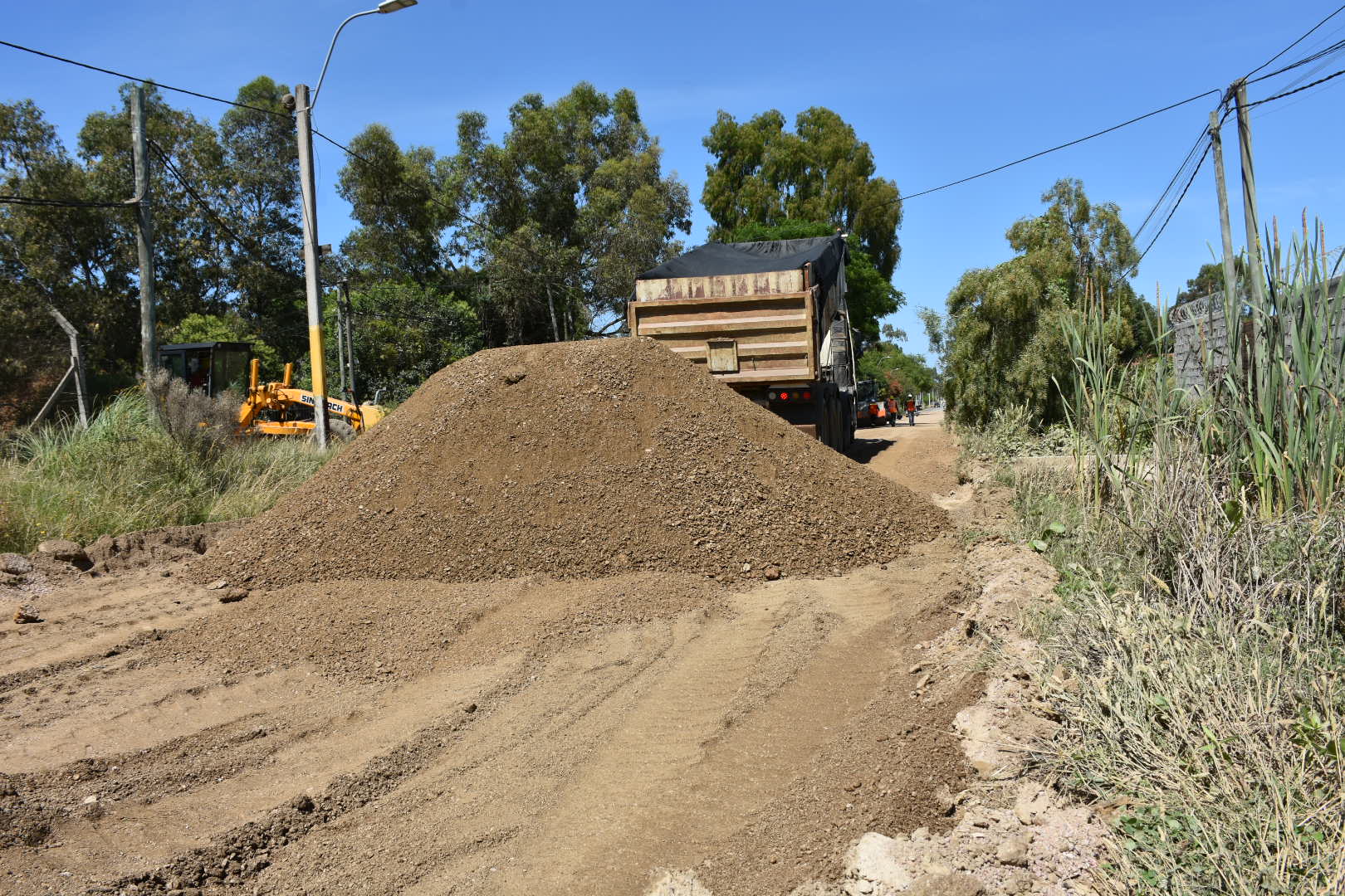 En Montes de Solymar se cambiará el estándar de las calles pasando de tosca a asfalto