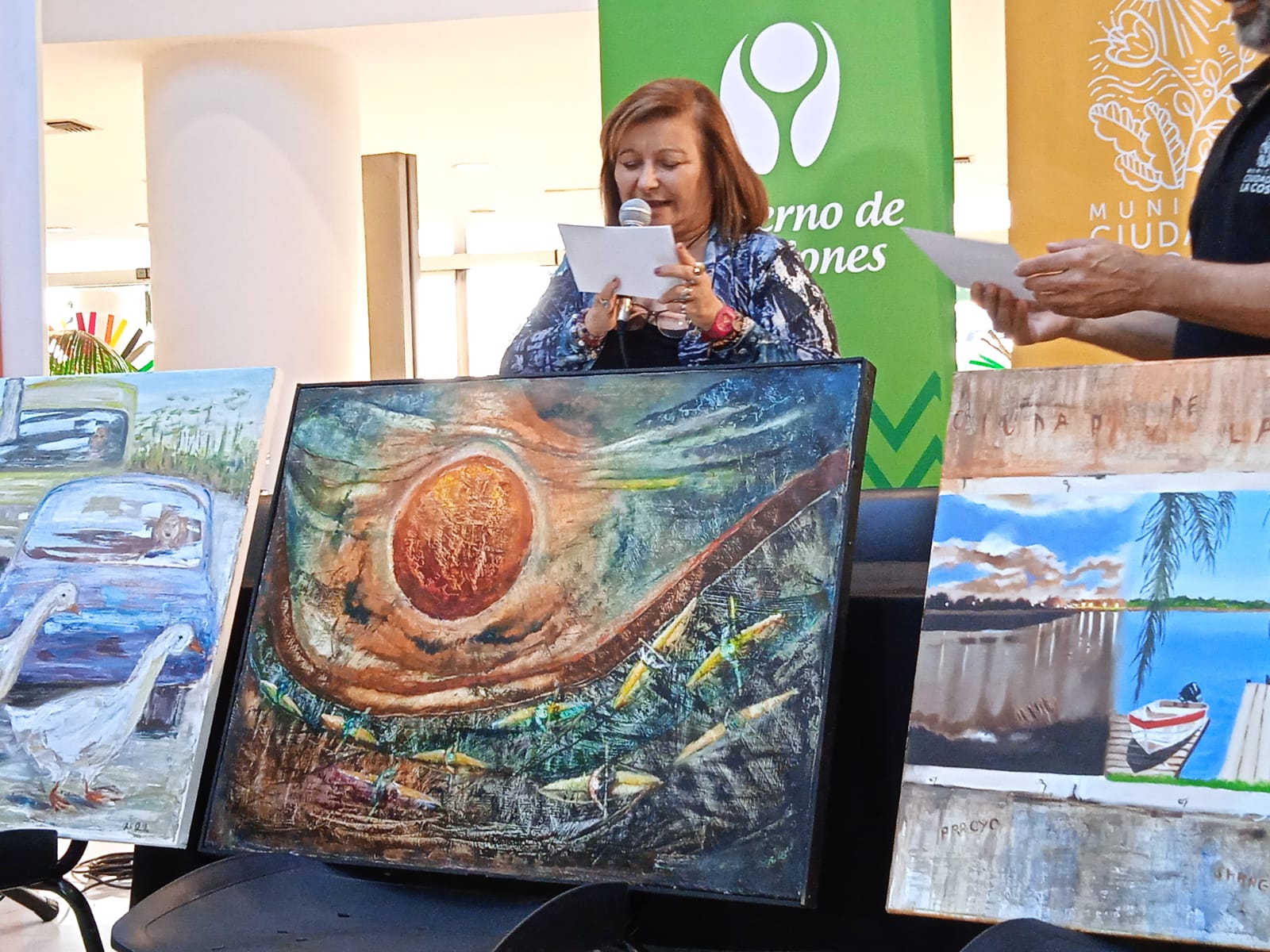 Entrega de premios del concurso Pintando identidades de Ciudad de la Costa Entrega de premios del concurso Pintando identidades de Ciudad de la Costa