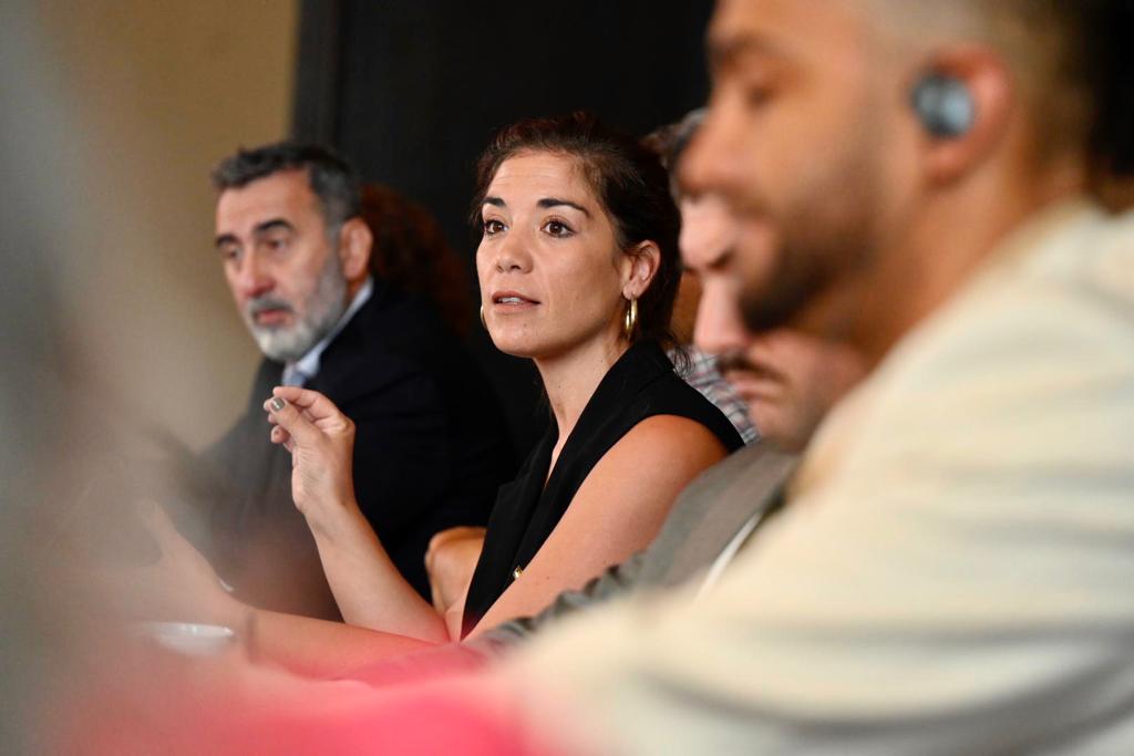 Autoridades de Loudoun visitaron Canelones e identificaron oportunidades de intercambio económico y cultural Autoridades de Loudoun visitaron Canelones e identificaron oportunidades de intercambio económico y cultural