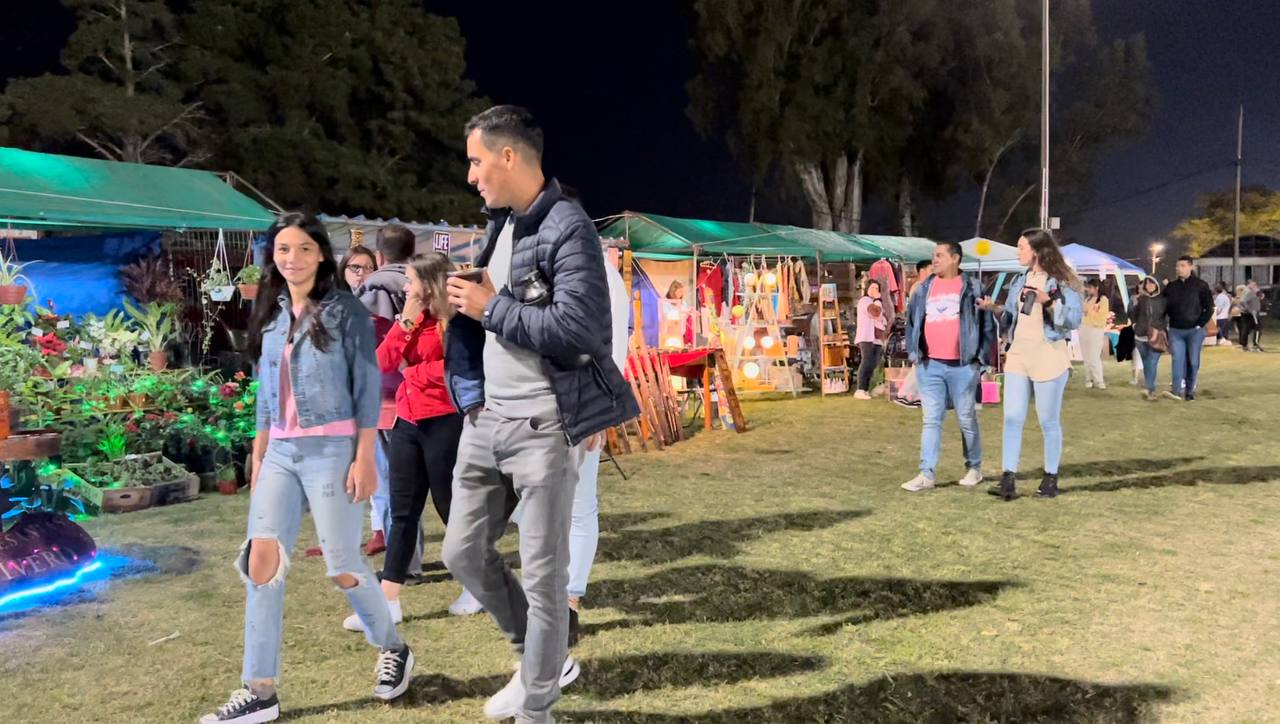 Con gran éxito, se realizó la tercera edición de la Fiesta del Agua en Aguas Corrientes Con gran éxito, se realizó la tercera edición de la Fiesta del Agua en Aguas Corrientes