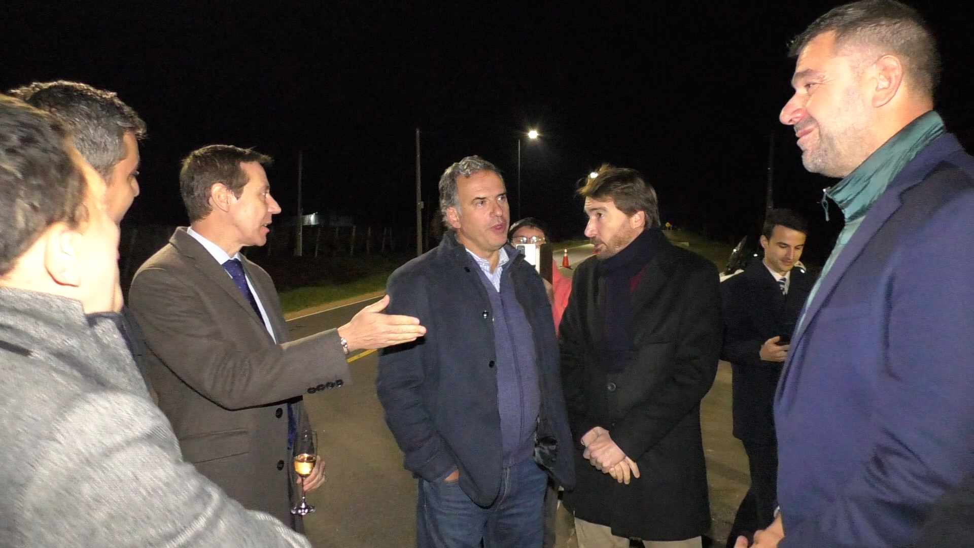 Intendencia de Canelones inauguró la primera red lumínica vial solar en la zona rural Intendencia de Canelones inauguró la primera red lumínica vial solar en la zona rural