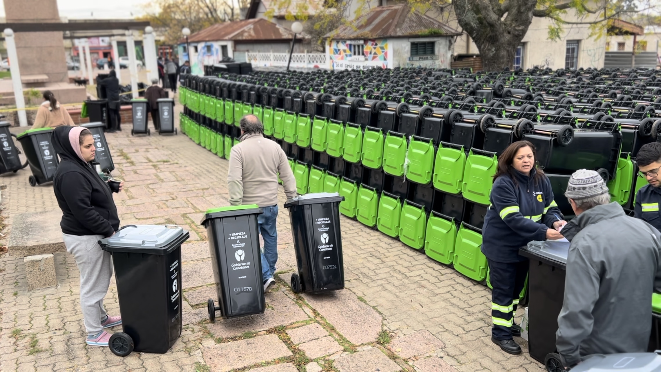 Hogares Sustentables en La Paz: 1200 famlias ya forman parte del programa Hogares Sustentables en La Paz: 1200 famlias ya forman parte del programa