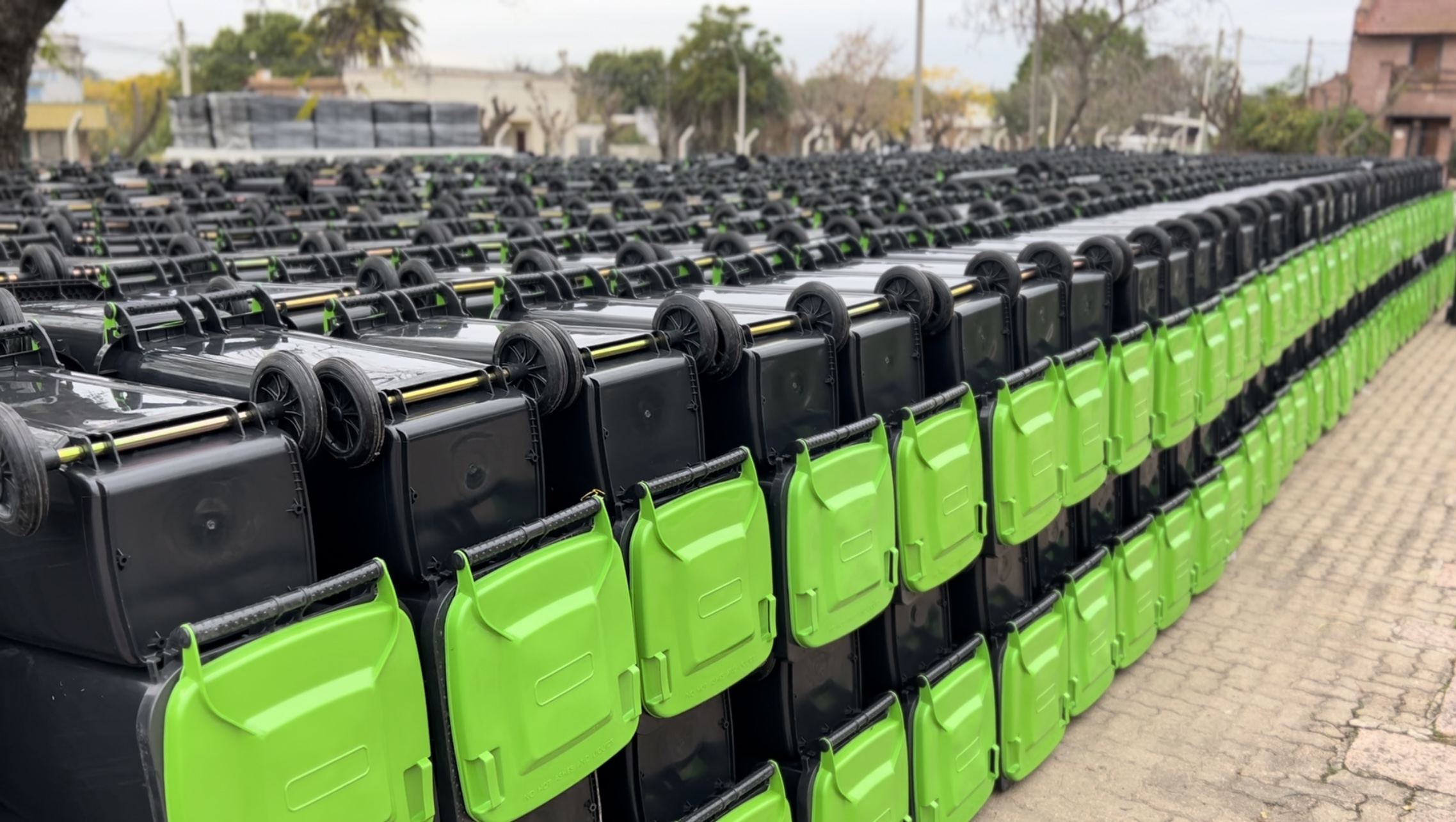 Hogares Sustentables en La Paz: 1200 famlias ya forman parte del programa Hogares Sustentables en La Paz: 1200 famlias ya forman parte del programa