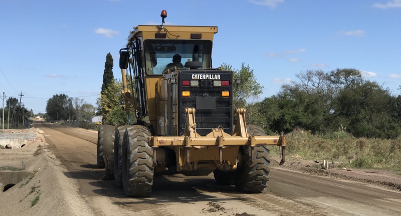 Obras en camino Paso del Medio del Municipio de Las Piedras Obras en camino Paso del Medio del Municipio de Las Piedras