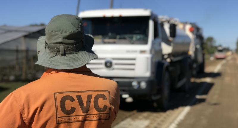 Obras en camino Paso del Medio del Municipio de Las Piedras