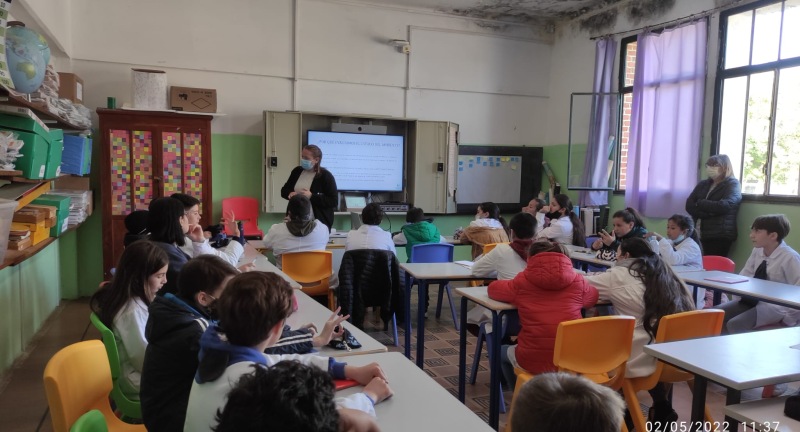 Taller de educación ambiental en la Escuela N° 104 de Santa Lucía Taller de educación ambiental en la Escuela N° 104 de Santa Lucía