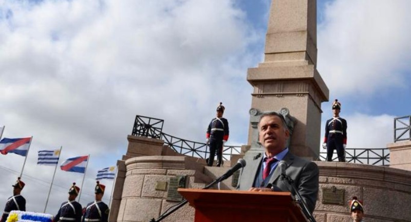 Acto central en conmemoración de los 211° aniversario de la Batalla de Las Piedras y la 111° edición de las Fiestas Mayas en el Obelisco de Las Piedras