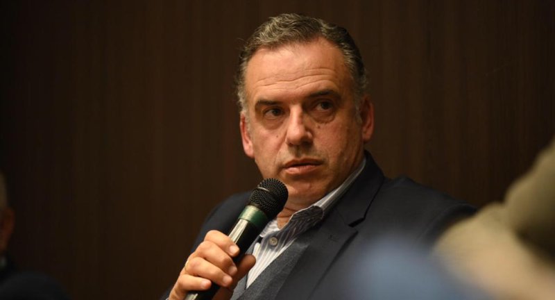 Se realizó una nueva instancia de las Reflexiones Canarias con la temática A 20 años de la crisis del 2002, ¿qué aprendimos los uruguayos? Se realizó una nueva instancia de las Reflexiones Canarias con la temática A 20 años de la crisis del 2002, ¿qué aprendimos los uruguayos?