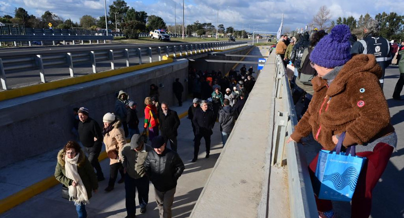 Quedaron inaugurados los túneles sobre ruta Interbalnearia y Av. De Los Pinos en Pinamar Quedaron inaugurados los túneles sobre ruta Interbalnearia y Av. De Los Pinos en Pinamar