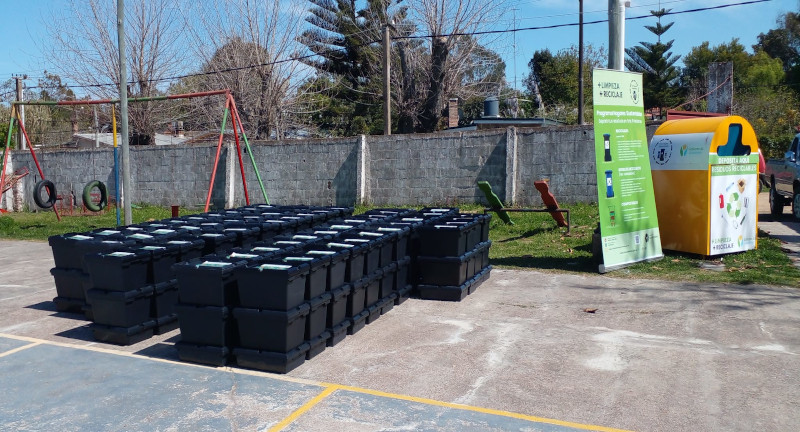 Canelones entregó composteras a 60 familias del balneario San Luis