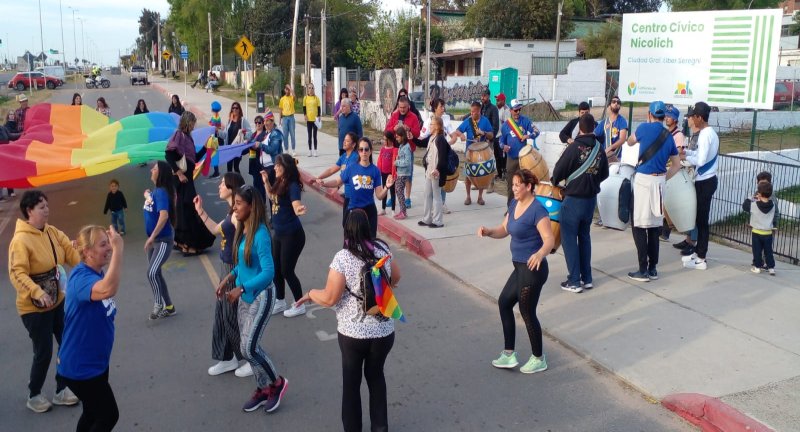 En setiembre Nicolich marchó por la Diversidad