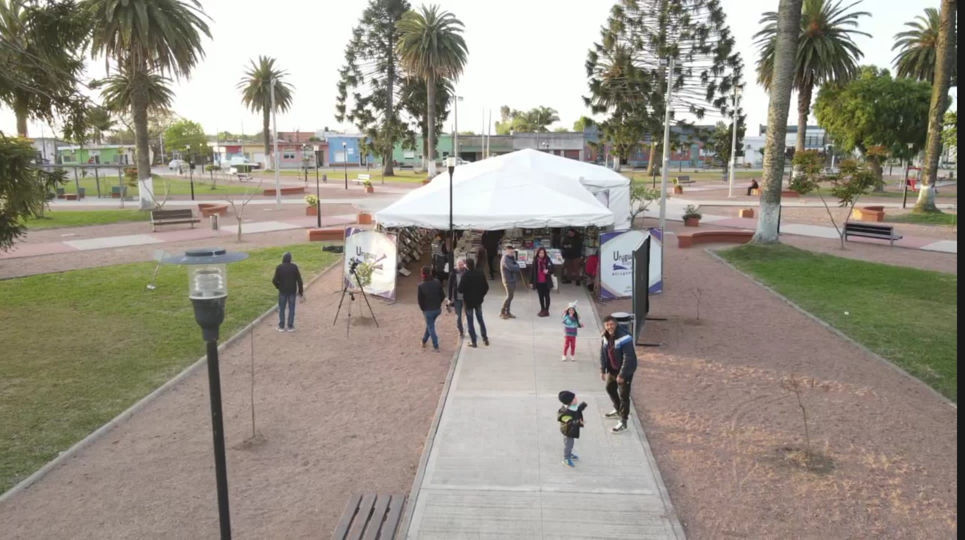 Llegó a Santa Rosa el proyecto Canelones te leo, impulsado por el Gobierno de Canelones Llegó a Santa Rosa el proyecto Canelones te leo, impulsado por el Gobierno de Canelones