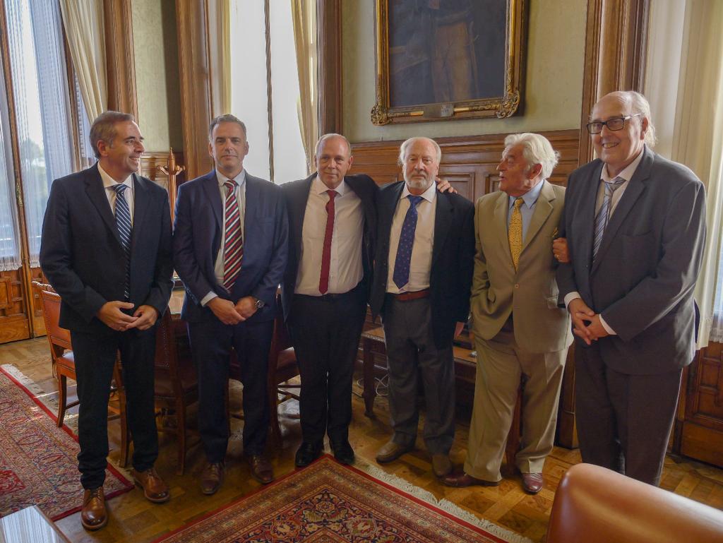 Intendente Orsi participó de la ceremonia de asunción de Andújar como presidente de la Cámara de Representantes Intendente Orsi participó de la ceremonia de asunción de Andújar como presidente de la Cámara de Representantes