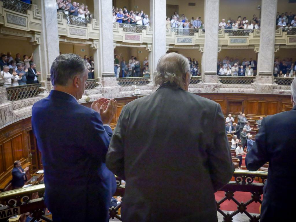 Intendente Orsi participó de la ceremonia de asunción de Andújar como presidente de la Cámara de Representantes Intendente Orsi participó de la ceremonia de asunción de Andújar como presidente de la Cámara de Representantes