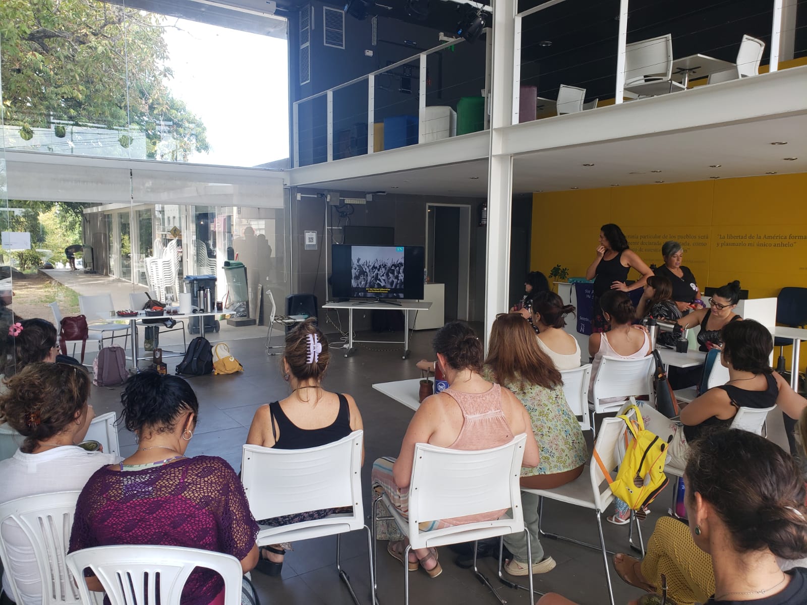 Jornada de paro activo de mujeres y encuentro de trabajadoras municipales canarias en Sauce