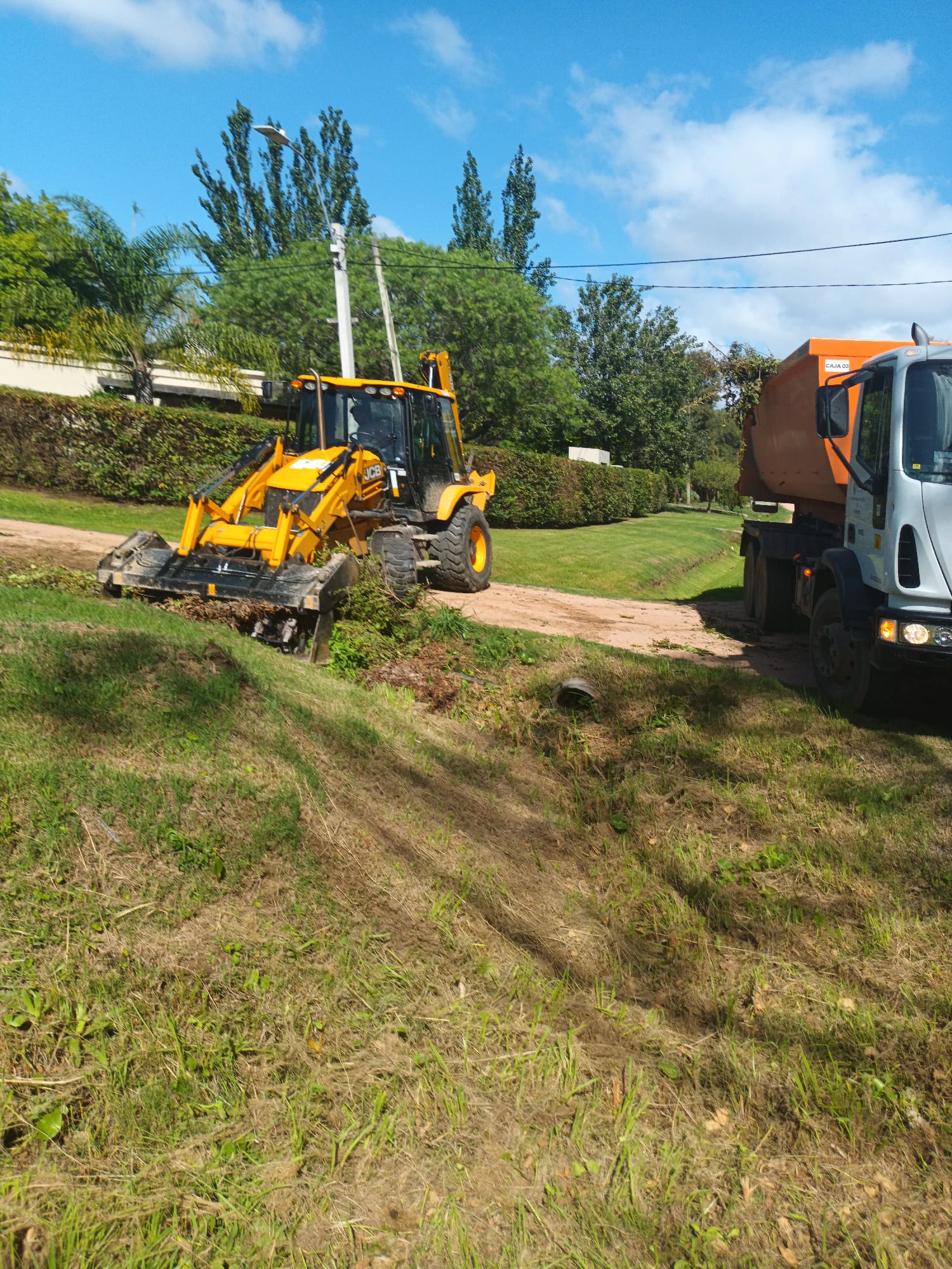 Programa Tu barrio limpio desembarcó en El Pinar