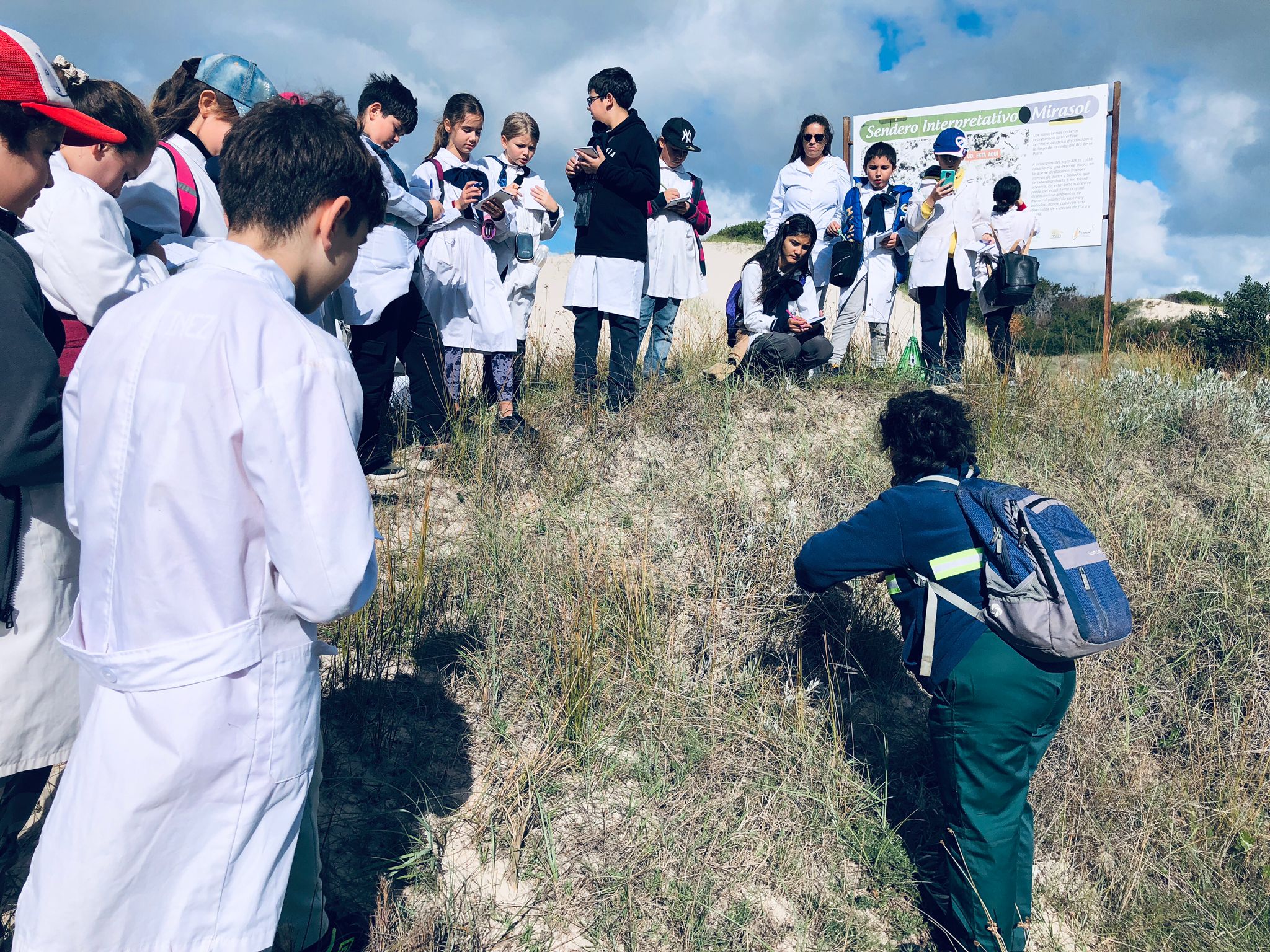 Canelones inició programa de educación ambiental, monitoreo ambiental participativo y biodiversidad Canelones inició programa de educación ambiental, monitoreo ambiental participativo y biodiversidad