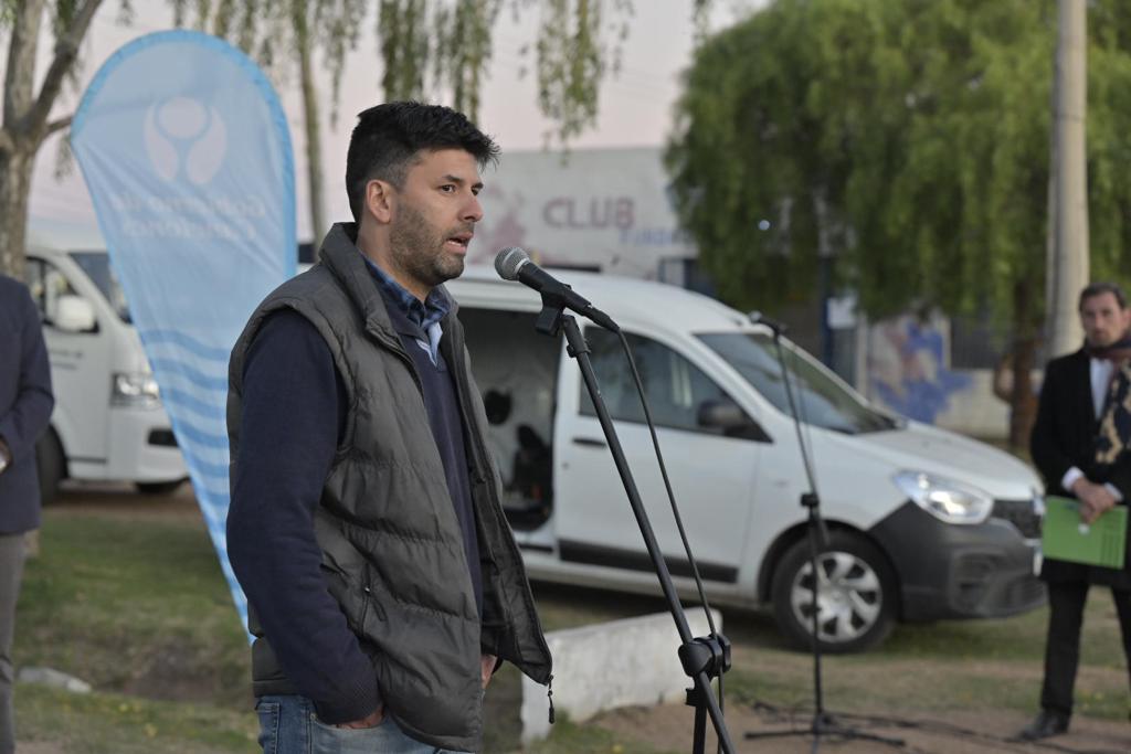 Intendente Orsi inauguró importante obra en el barrio Pueblo Nuevo de Las Piedras Intendente Orsi inauguró importante obra en el barrio Pueblo Nuevo de Las Piedras
