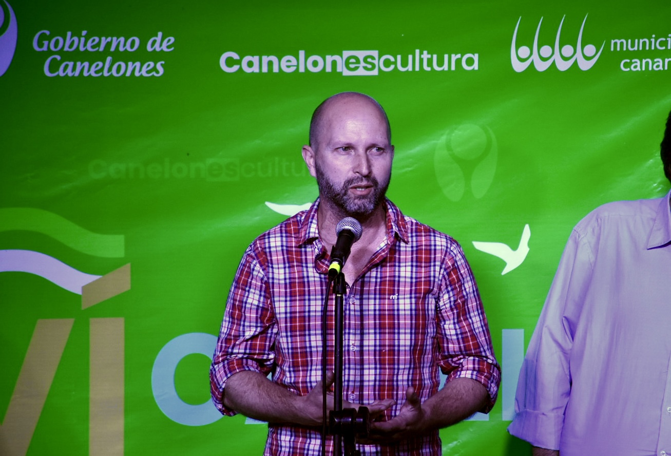 Oratoria del Director General de Cultura, Sergio Machín, en la apertura de Viví Canelones en Costa Azul Oratoria del Director General de Cultura, Sergio Machín, en la apertura de Viví Canelones en Costa Azul