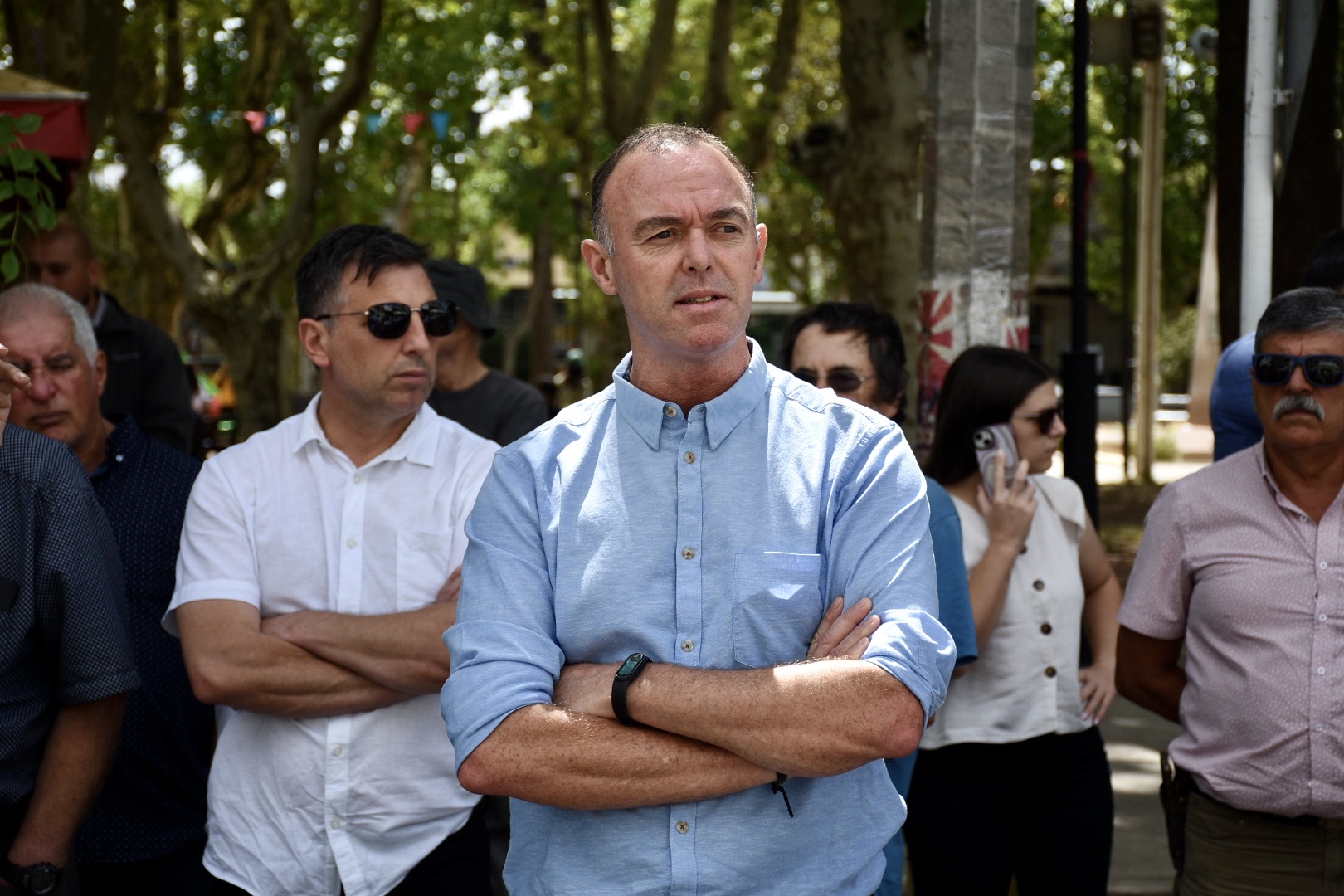 En la plaza Constitución de Pando, el Gobierno de Canelones presentó nuevo equipamiento para reciclaje En la plaza Constitución de Pando, el Gobierno de Canelones presentó nuevo equipamiento para reciclaje