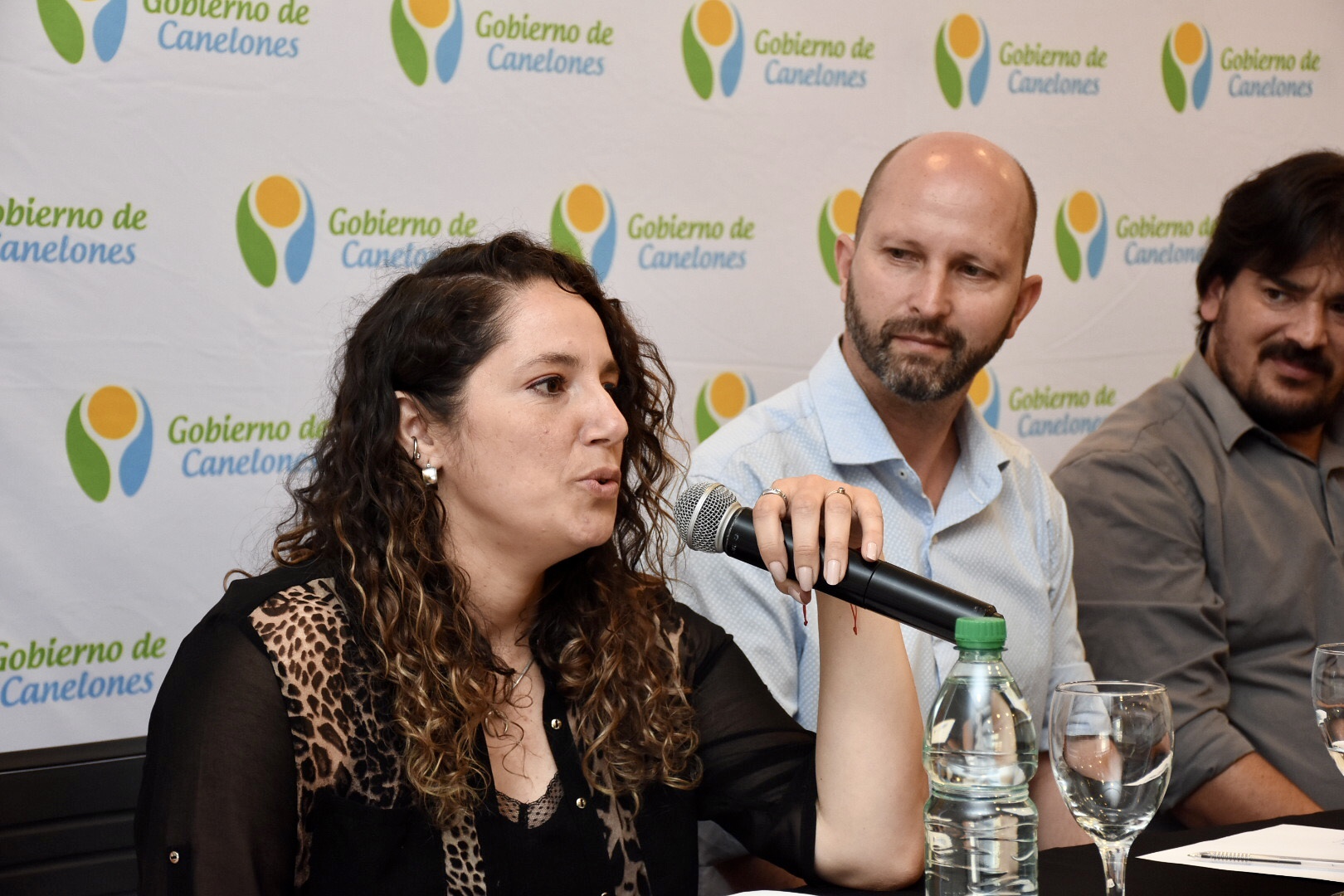 La Repsonsable de Canelones Audiovisual, Lic. Valeria Deangelo, en el lanzamiento de Cine bajo las estrellas y la entrega de premios de la edición 2022 del Fondo Audiovisual Canario. La Repsonsable de Canelones Audiovisual, Lic. Valeria Deangelo, en el lanzamiento de Cine bajo las estrellas y la entrega de premios de la edición 2022 del Fondo Audiovisual Canario.