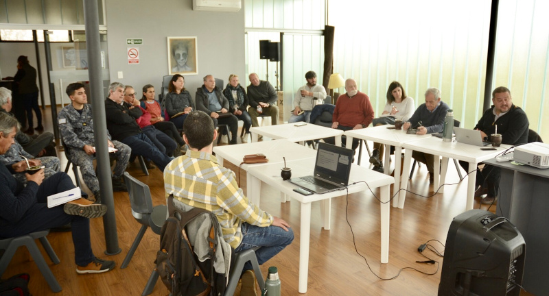 Reunión de la Comisión Asesora de Costas y Playas de Canelones en Salinas