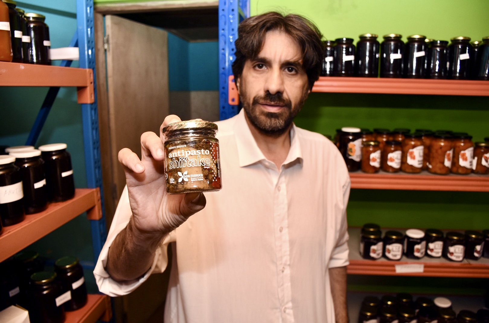 Autoridades de la Intendencia recorrieron empresas productivas que integran el programa Canelones te alimenta Autoridades de la Intendencia recorrieron empresas productivas que integran el programa Canelones te alimenta