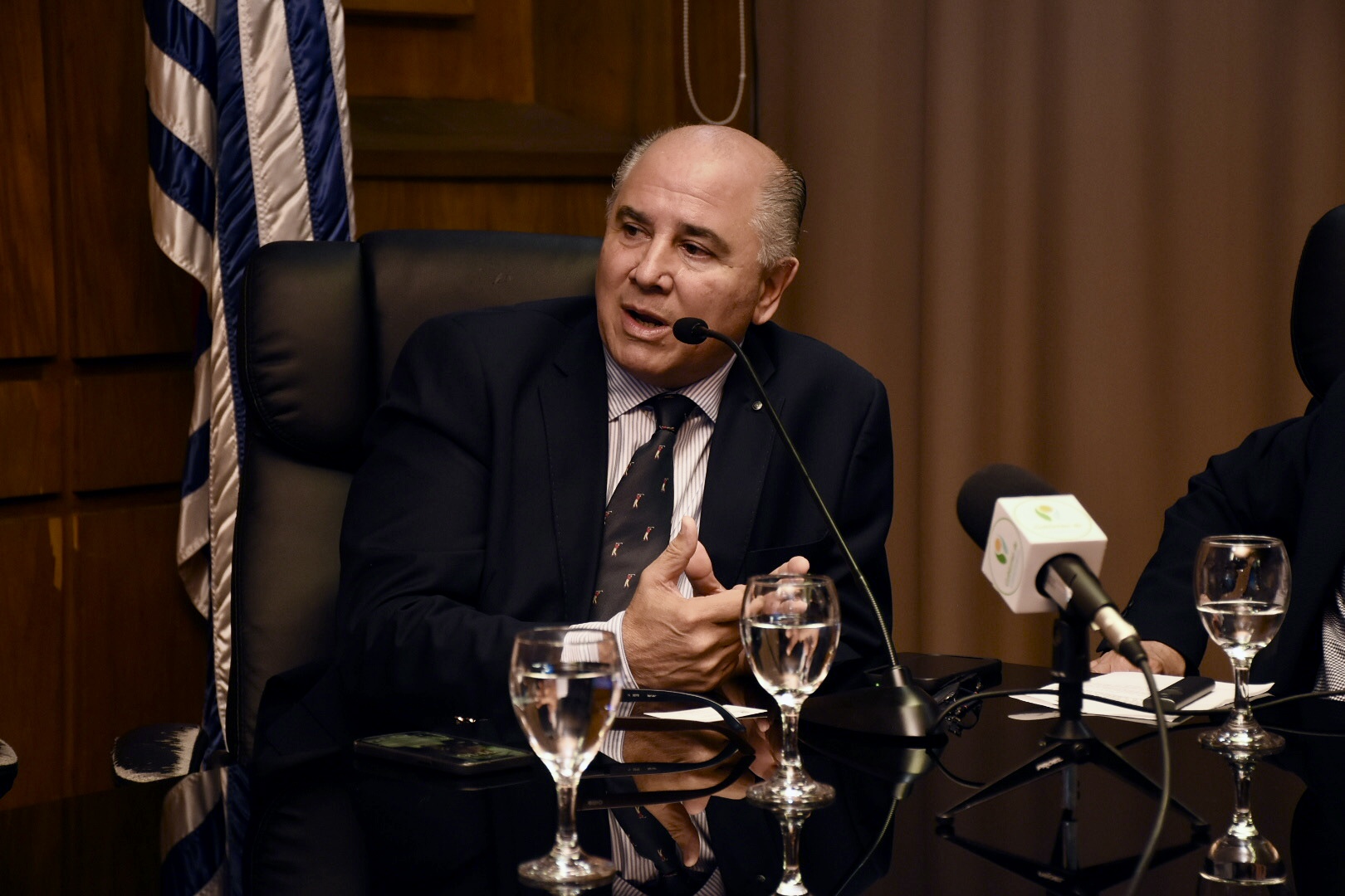 El Presidente de la Cámara de Industrias, Fernando Pache, en la presentación de los avances y resultados de los programas de clasificación, recuperación y valorización de residuos. El Presidente de la Cámara de Industrias, Fernando Pache, en la presentación de los avances y resultados de los programas de clasificación, recuperación y valorización de residuos.