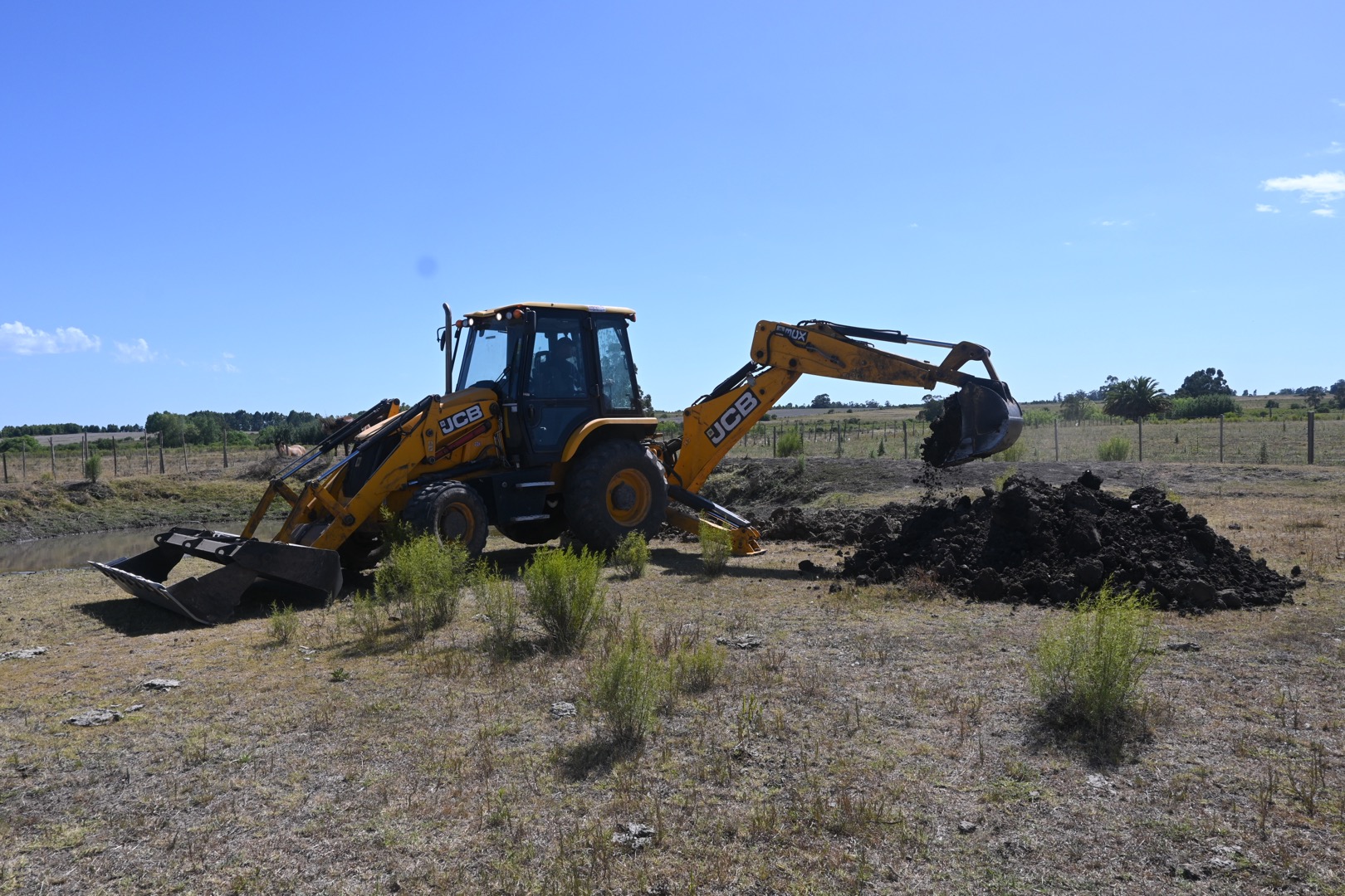 Autoridades visitaron la zona rural de la Ruta 107 para profundiza la asistencia a los productores rurales ante la problemática por el déficit hídrico 