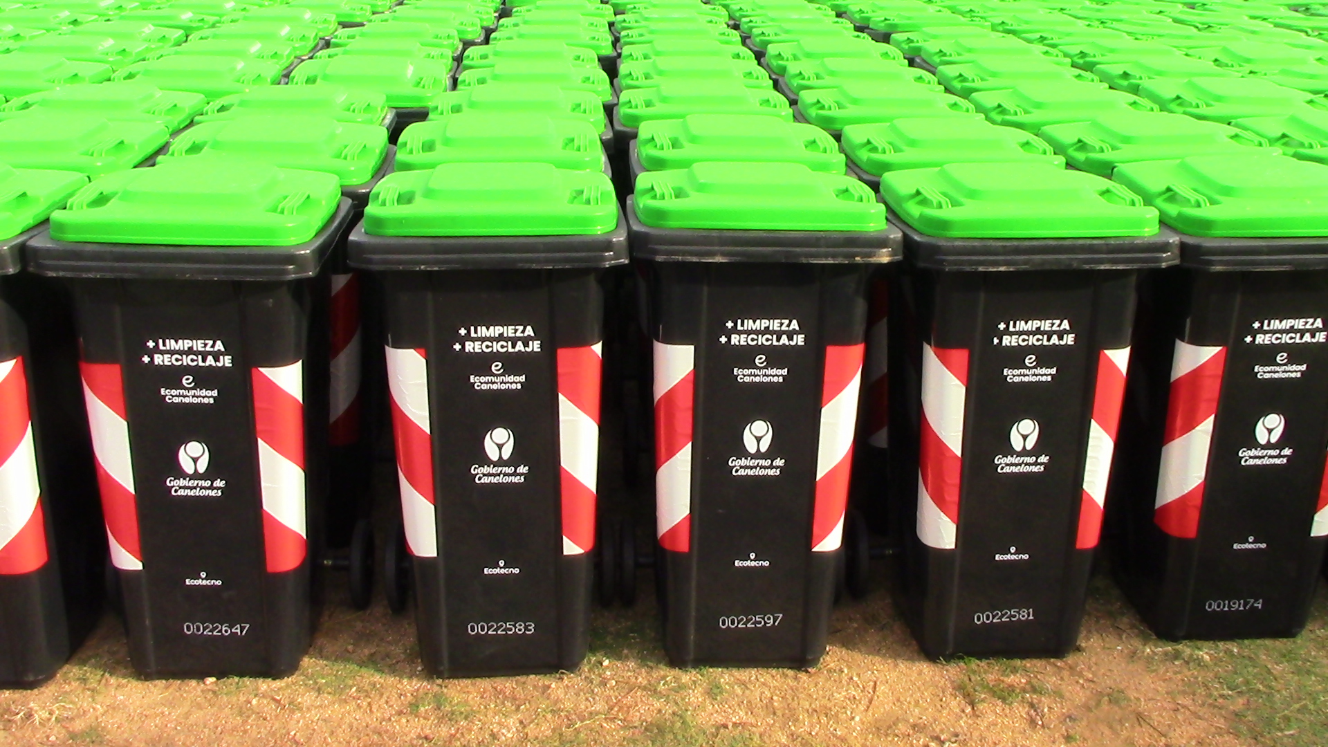 2500 familias de Shangrilá recibieron equipamiento de reciclaje y compostaje 2500 familias de Shangrilá recibieron equipamiento de reciclaje y compostaje