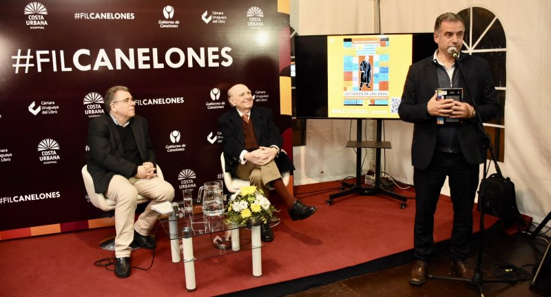 El Intendente Orsi participó de la presentación del libro La fuerza de las ideas de Julio María Sanguinetti  