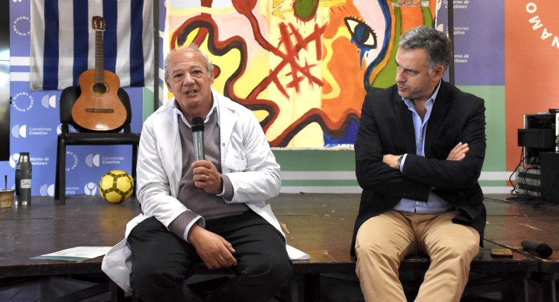 Scholas de Ciudadanía: el abordaje de los y las jóvenes a las problemáticas de su realidad social y el compromiso de Canelones de trabajar en las solucionesScholas de Ciudadanía: el abordaje de los y las jóvenes a las problemáticas de su realidad social y el compromiso de Canelones de trabajar en las solucionesScholas de Ciudadanía: el abordaje de los y las jóvenes a las problemáticas de su realidad social y el compromiso de Canelones de trabajar en las solucionesScholas de Ciudadanía: el abordaje de los y las jóvenes a las problemáticas de su realidad social y el compromiso de Canelones de trabajar en las solucionesScholas de Ciudadanía: el abordaje de los y las jóvenes a las problemáticas de su realidad social y el compromiso de Canelones de trabajar en las solucionesScholas de Ciudadanía: el abordaje de los y las jóvenes a las problemáticas de su realidad social y el compromiso de Canelones de trabajar en las soluciones Scholas de Ciudadanía: el abordaje de los y las jóvenes a las problemáticas de su realidad social y el compromiso de Canelones de trabajar en las soluciones