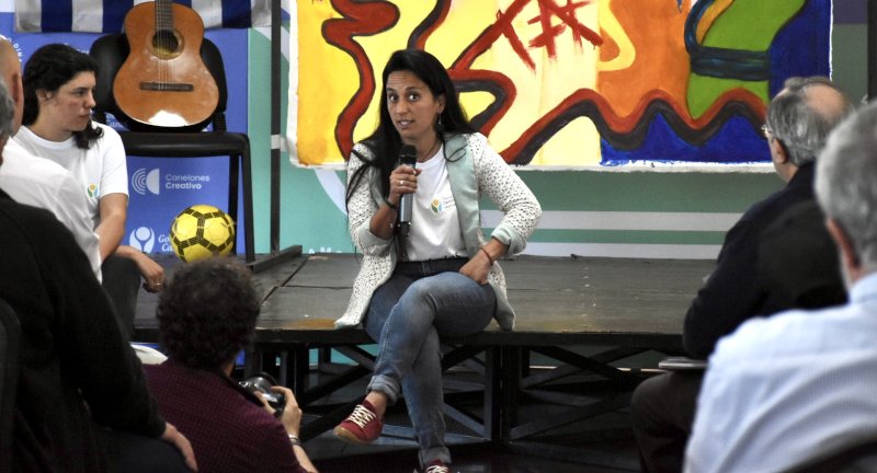 Scholas de Ciudadanía: el abordaje de los y las jóvenes a las problemáticas de su realidad social y el compromiso de Canelones de trabajar en las soluciones Scholas de Ciudadanía: el abordaje de los y las jóvenes a las problemáticas de su realidad social y el compromiso de Canelones de trabajar en las soluciones
