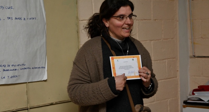 Se entregaron certificados a promotores de huertas agroecológicas en Las Piedras Se entregaron certificados a promotores de huertas agroecológicas en Las Piedras