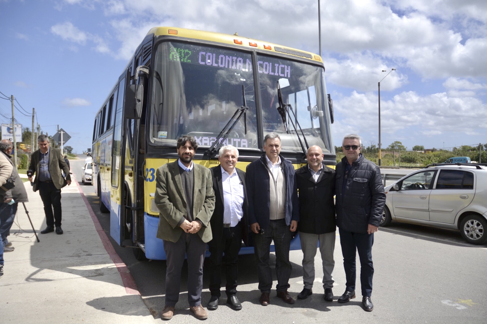Se lanzó la línea XA2 que recorrerá la zona oeste conectando el Municipio de Nicolich - Ciudad Líber Seregni con la Ruta 102 Se lanzó la línea XA2 que recorrerá la zona oeste conectando el Municipio de Nicolich - Ciudad Líber Seregni con la Ruta 102